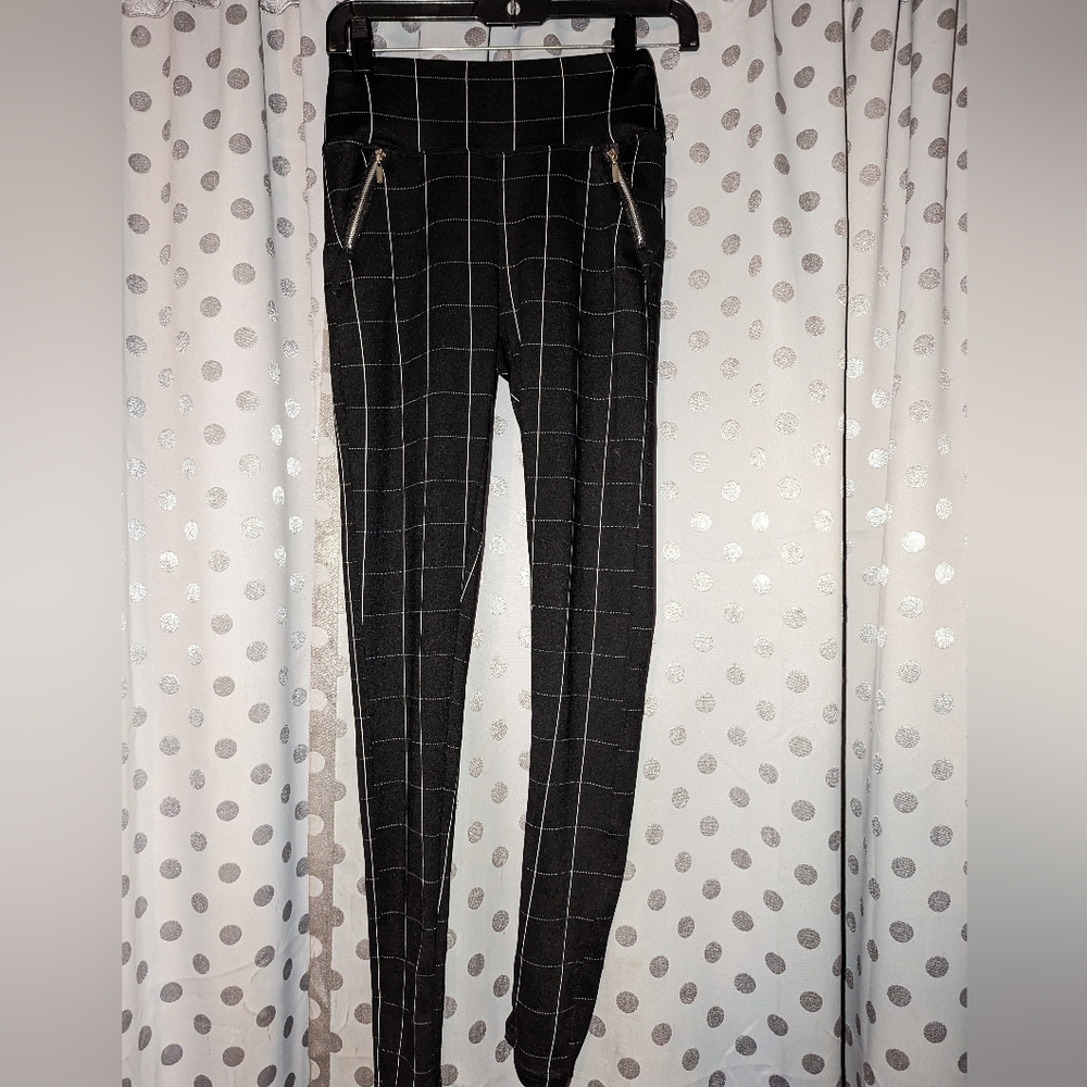 SWS ESSENTIALS Zipper Pocket Skinny Legging Small NWT